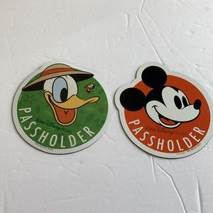 Epcot Donald and Passholder magnet